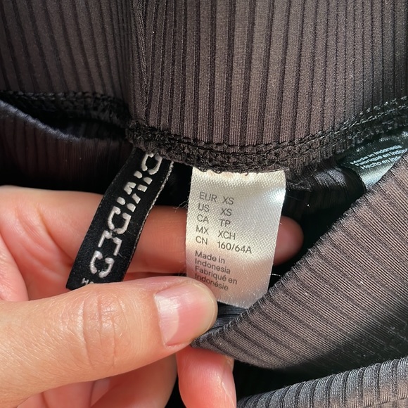 Bundle H&M flare pants - Picture 9 of 14